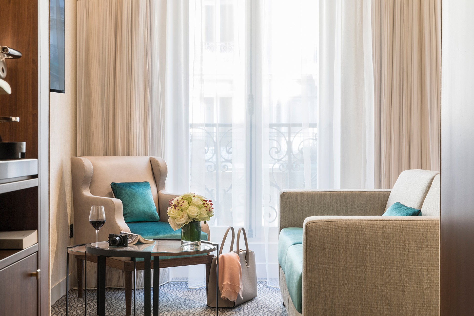 Maison Albar Hotels Le Pont Neuf 5 Star Hotel in Paris OFFICIAL